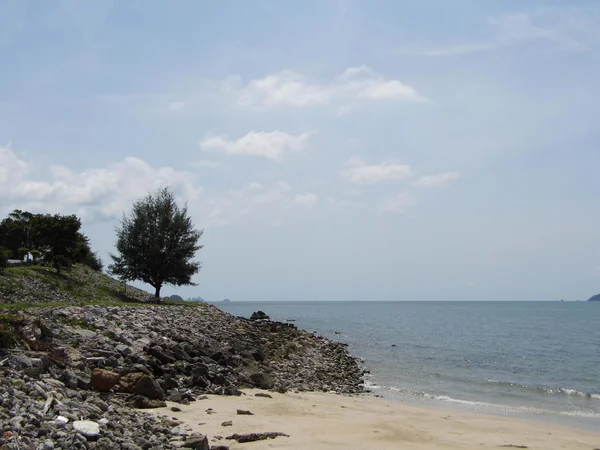 Meer und Strand in Chumphon, Thailand — Stockfoto