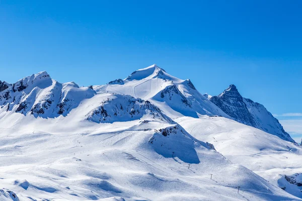 Blick auf den Berg la grande-motte. — Stockfoto