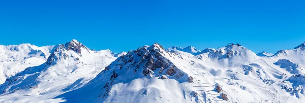 Günbatımı Tignes.