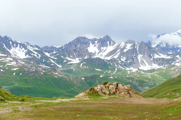 Tignes skidområde i sommar. — Stockfoto