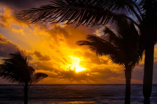 Прекрасный Восход Солнца Над Океаном Ривьера Майя Юкатан Мексика — стоковое фото