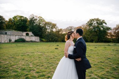 Gelin ve damat, düğün günü