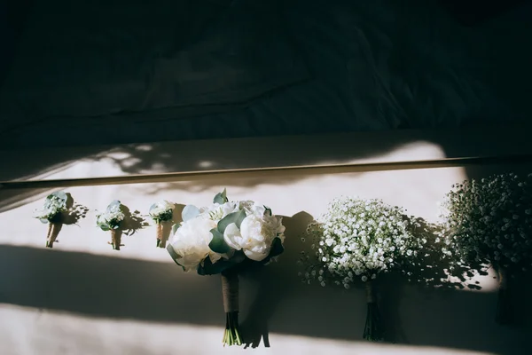 White wedding bouquet — Stock Photo, Image