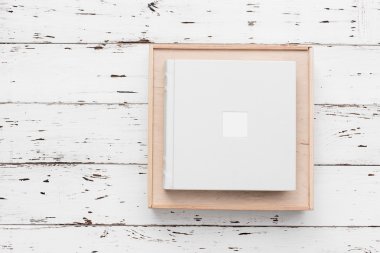 Beyaz fotoğraf kitabı 