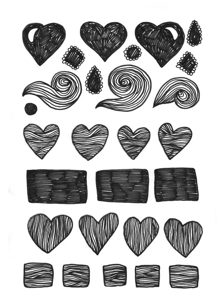 Нарисованные вручную серые сердца — стоковое фото