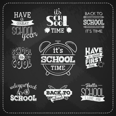 okul için kontur rozetleri