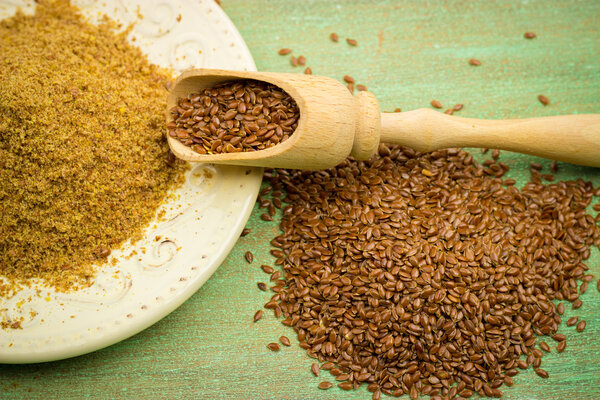 flax seed, ground flax seeds