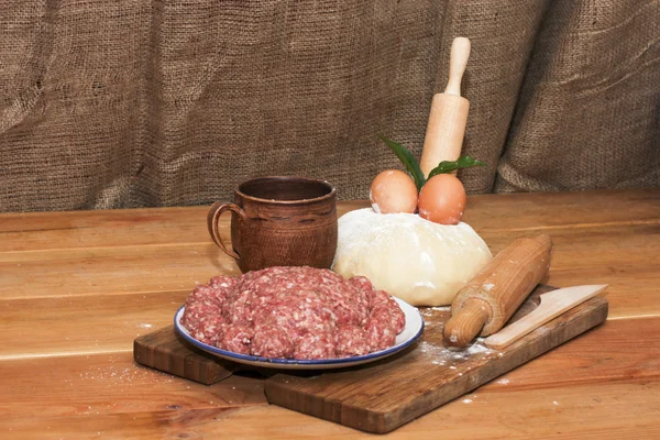 Kıyılmış hamur köfte