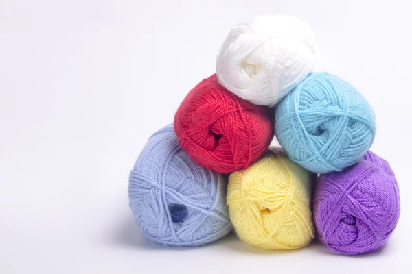 Colored yarn for knitting — Stock Photo, Image