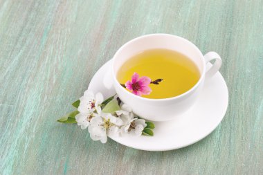 Tarih Kupası, uçan daire beyaz, elma çiçeği, kiraz çiçeği, nane, beyaz