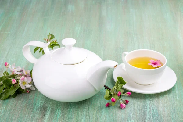 beyaz çay, beyaz Kupası, uçan daire beyaz, elma çiçeği, kiraz blosso