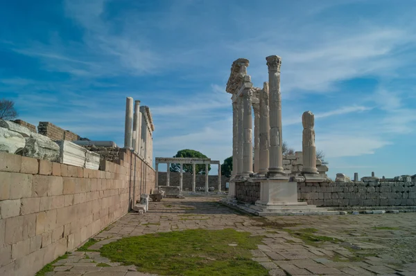 Tempel van Trajanus — Stockfoto