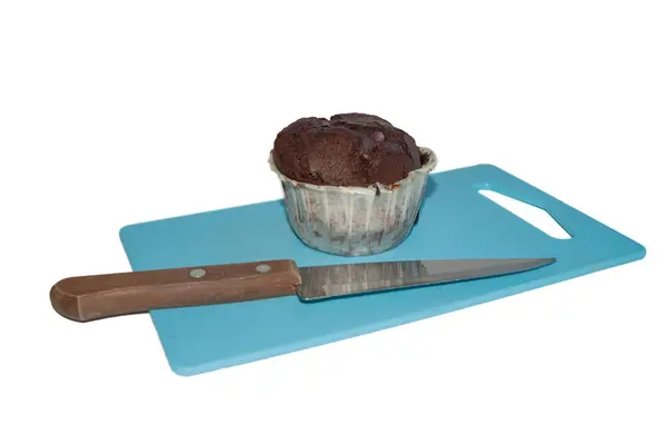 Cupcake και μαχαίρι — Φωτογραφία Αρχείου