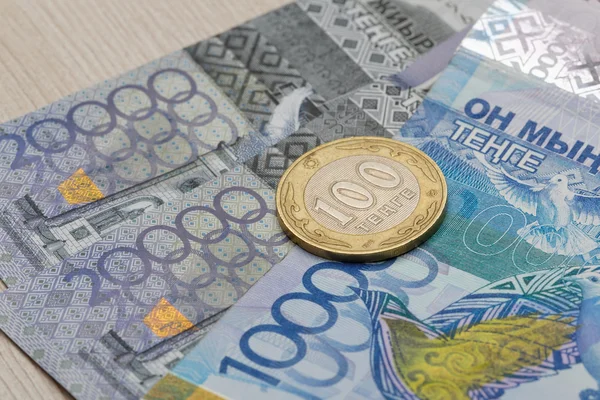 Kazakistan para tenge ulusal para birimi 20 000 Tenge banknot — Stok fotoğraf