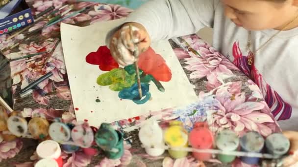 Dość Mało Azji Dziewczyna Robić Obrazy Klasa Pokój — Wideo stockowe