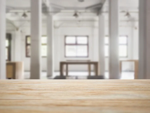 Tablo üst sayaç bar iç Loft alan arka plan ile