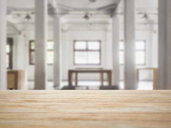Mesa barra de mostrador superior con fondo de espacio interior Loft — Foto de Stock