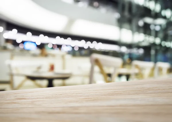 Tavolino bancone bar con ristorante caffè sfondo sfocato — Foto Stock