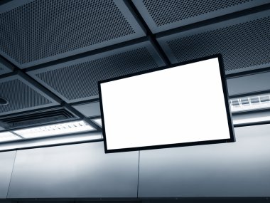 Lcd ekranla alay yukarıya göstermek metro istasyonu