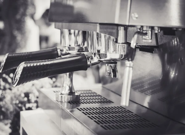 Máquina de café Café restaurante preto e branco — Fotografia de Stock