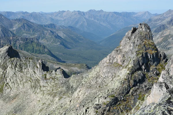 Mountains Barguzinsky Ridge in Lake Baikal — Stock Photo, Image