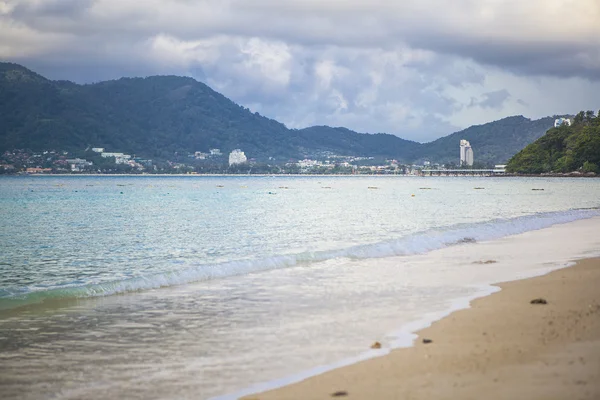 Verlassener wilder Strand — Stockfoto