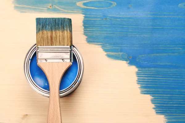 Paint brush on the can — Stock Photo, Image