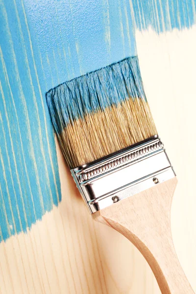 Painting natural wood in blue — Stock Photo, Image