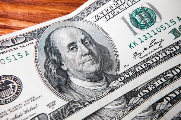 Dollar med Benjamin Franklin — Stockfoto