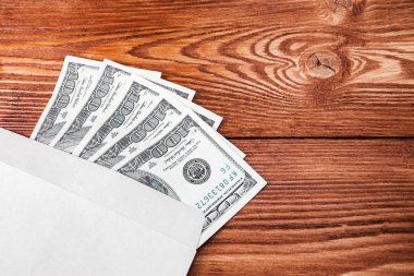 Zarfın içinde dolar