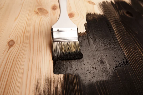 Doğal ahşap vernik