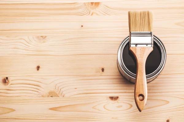 Paint brush on the can — Stock Photo, Image