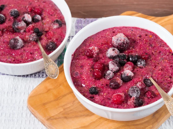 Smoothie bowl with chia puding — Stock Photo, Image