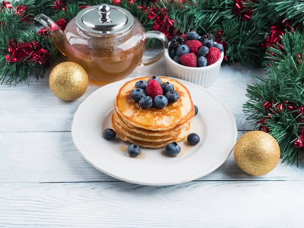 Stack of pancakes as winter holiday treat — Stock Photo, Image