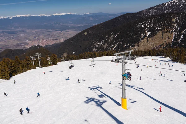 Kitle yokuş aşağı Kayak