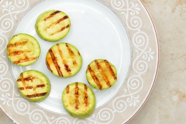 ızgara sebze - kabak. Üstten Görünüm