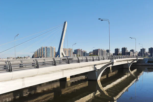 Bridge named after Kadyrov in St. Petersburg — Stock Photo, Image