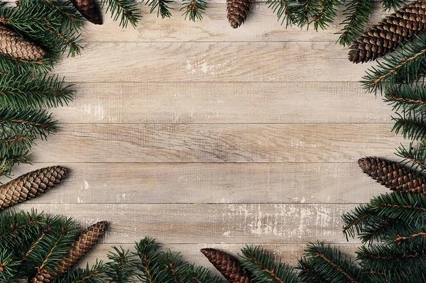 Sfondo Natale Con Alberi Natale Coni Sfondo Legno Vista Dall — Foto Stock