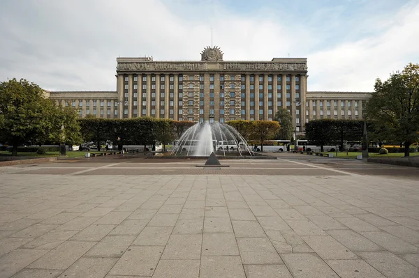 세인트 피터 스 버그, 러시아에서 모스크바 광장에 소련은의 집 — 스톡 사진