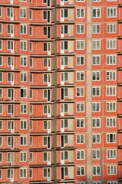 La construcción de una nueva casa de ladrillo monolítico en San Petersbu — Foto de Stock