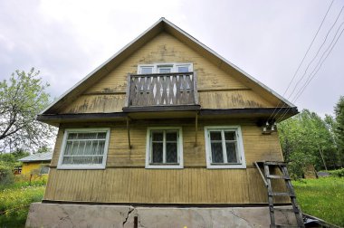 Rusya'da tipik kır evi