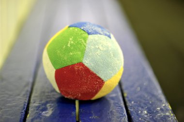 yumuşak çok renkli top