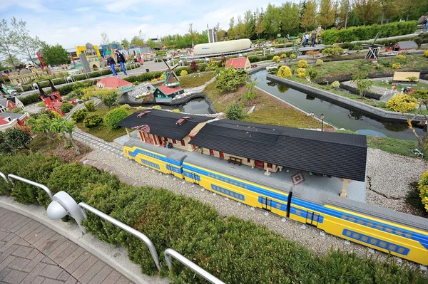 Gunzburg, ALEMANIA - 6 DE MAYO: Legoland - mini Europe from LEGO bric —  Fotos de Stock