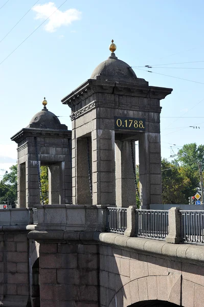 Staro-Kalinkin bridge i St. Petersburg, Ryssland — Stockfoto