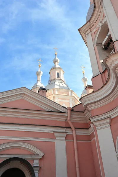 Orthodoxe Kathedrale auf der Wassilewski-Insel — Stockfoto