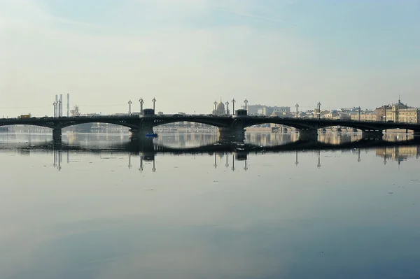 Blagoveshchensky bro i st. petersburg — Stockfoto