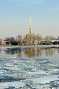 Ice drift on Neva
