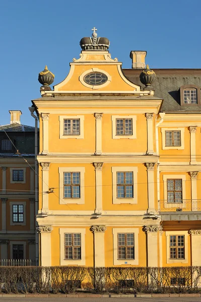 Vista al Palazzo Menshikov a San Pietroburgo — Foto Stock