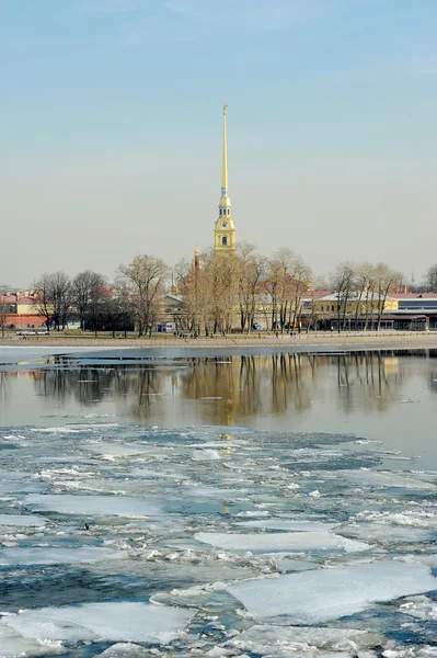 Ice drift on Neva — Φωτογραφία Αρχείου