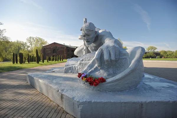 Memorial "Brest fortress-hero" and the monument "thirst".Belarus — Stock Photo, Image